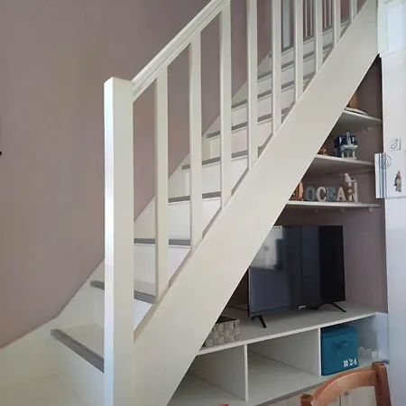 Evasion à Piscine Tennis Famille *