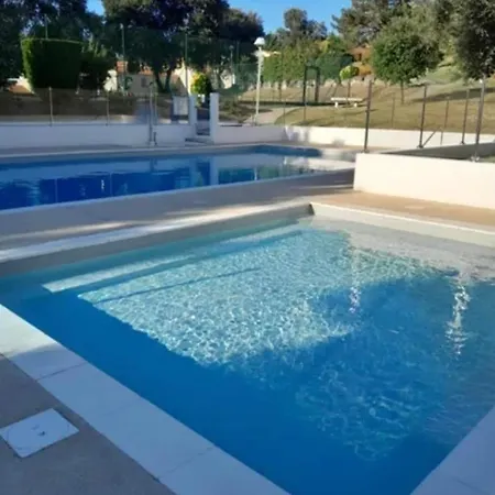 Evasion à Piscine Tennis Famille Meschers-sur-Gironde