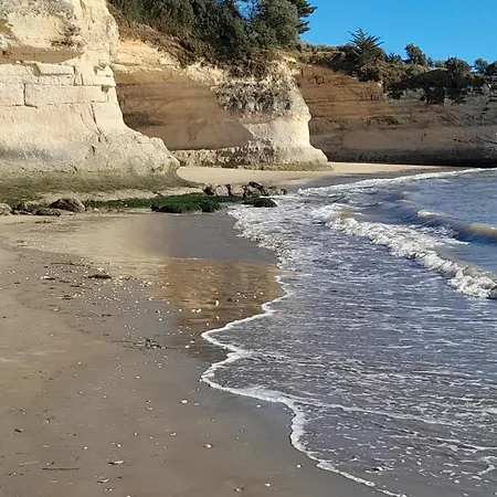 Casa vacanze Evasion à Piscine Tennis Famille Meschers-sur-Gironde